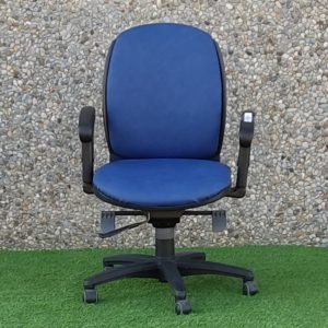 Cadira entapissat blau