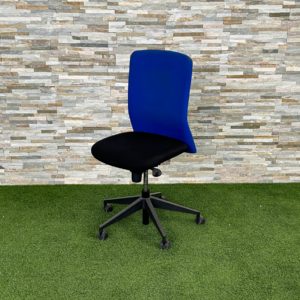 Cadira negre/blau