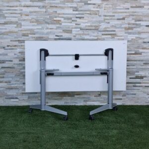 Taula plegable 140